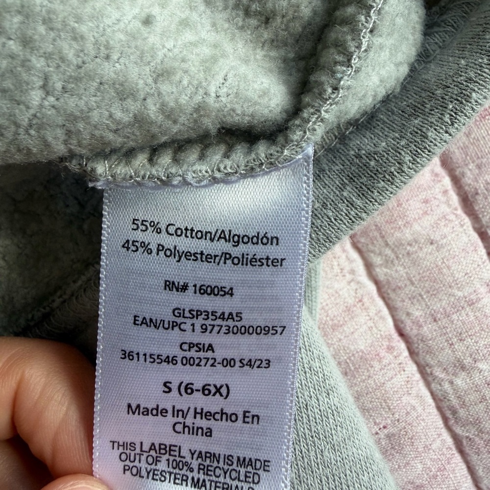 Grayson Social Girls Gray The Beatles Sweatshirt Size 6 – Good Condition - Picture 6 of 6